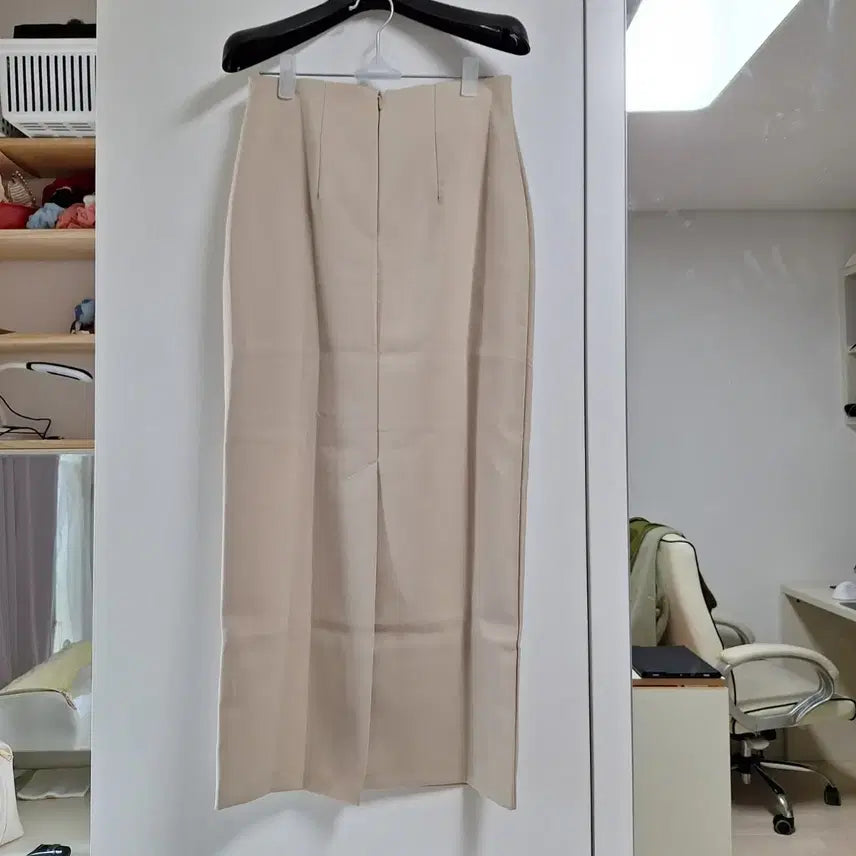 [BUNJANG] H-Line Beige Long Skirt / (새상품) H라인 베이지 롱스커트