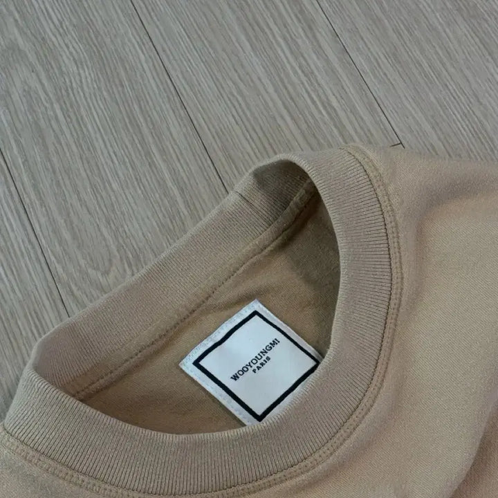 [SOLD OUT] [정품] 우영미 백로고 맨투맨  (새상품)