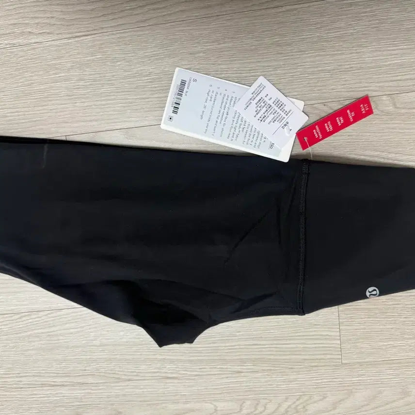 [BUNJANG] Lululemon Align High-Rise Leggings 26" - Size S (New, Unworn) / 룰루레몬 얼라인 레깅스 26인치 S 스몰사이즈 미착용새거