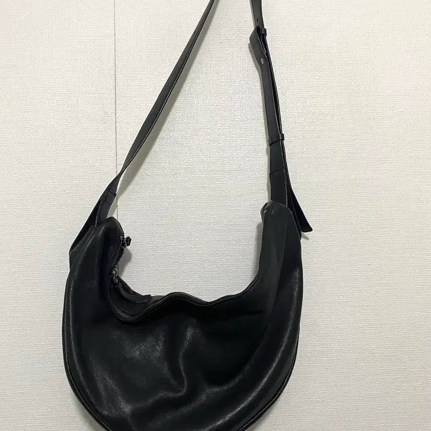 [SOLD OUT] 파사드 패턴 스티브 백