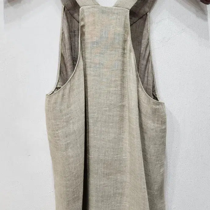 [SOLD OUT] 발렌시아가 민소매 탑 36 (55~55반)