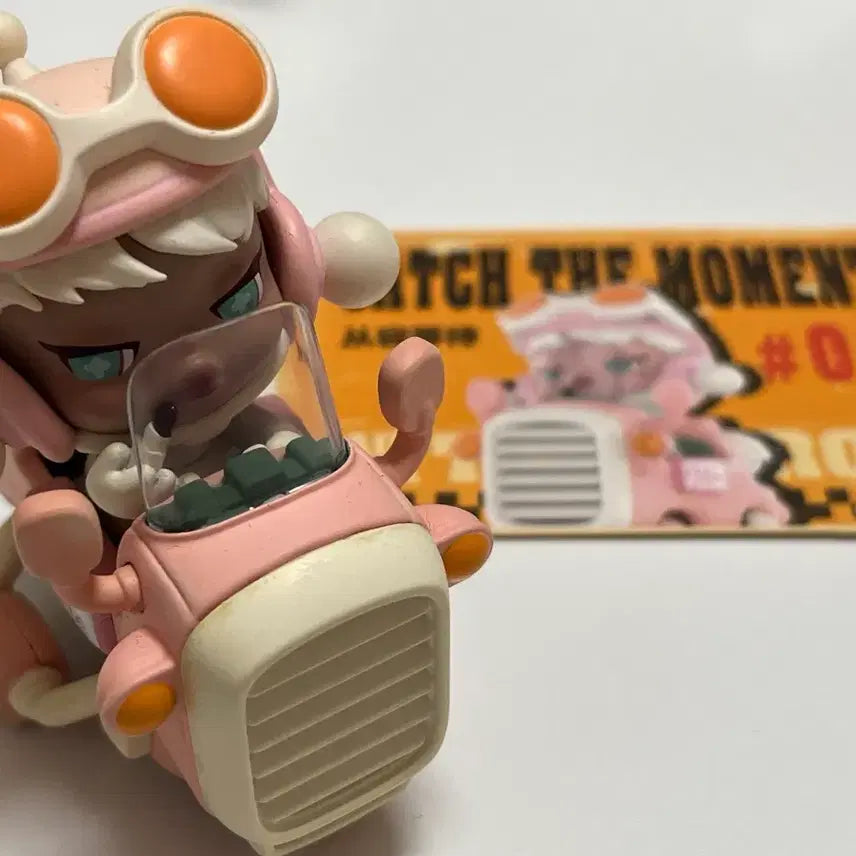[BUNJANG] Pop Mart Skullpanda Morning Pick Figure / [팝마트 스컬판다] 내일 모닝 피크 양도 합니다.