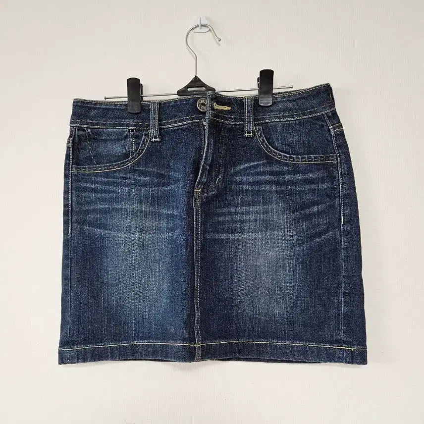 [BUNJANG] Mini Denim Skirt &amp; Stockings Set / 미니청스커트&amp;스타킹