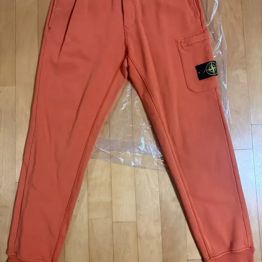 [BUNJANG] Stone Island Brushed Cotton Fleece Cargo Sweatpants / (새제품) 스톤아일랜드 브러시드 플리스 조거 팬츠