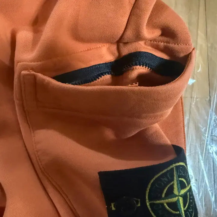 [BUNJANG] Stone Island Brushed Cotton Fleece Cargo Sweatpants / (새제품) 스톤아일랜드 브러시드 플리스 조거 팬츠
