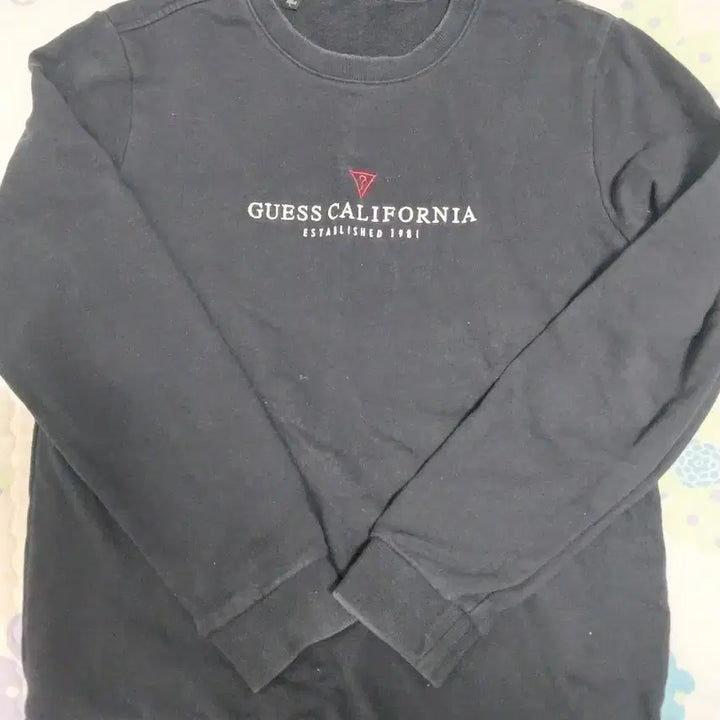 [BUNJANG] Guess California Sweatshirt Black / 게스 캘리포니아 맨투맨 블랙