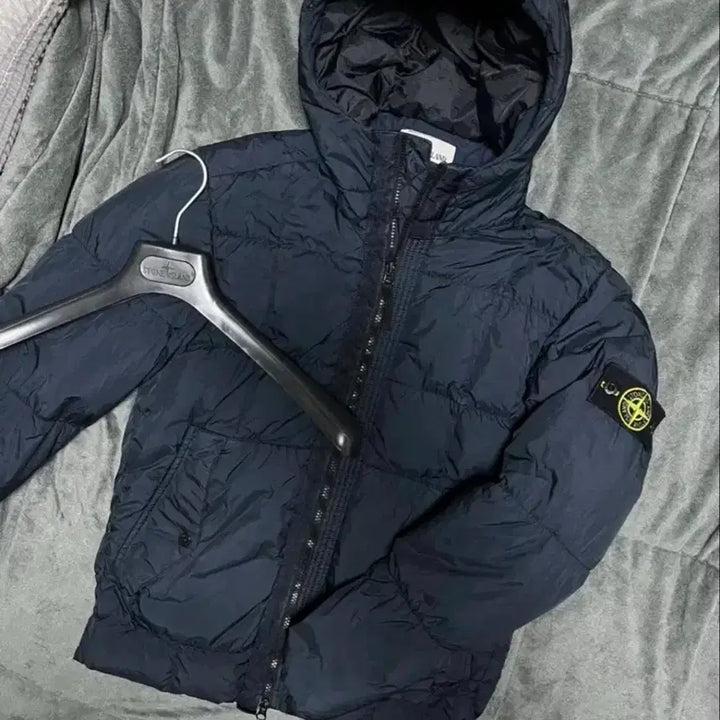 [BUNJANG] Stone Island Crinkle Reps Padded Jacket Dark Navy / (18fw/s사이즈) 스톤아일랜드 크링클랩스 패딩 다크네이비