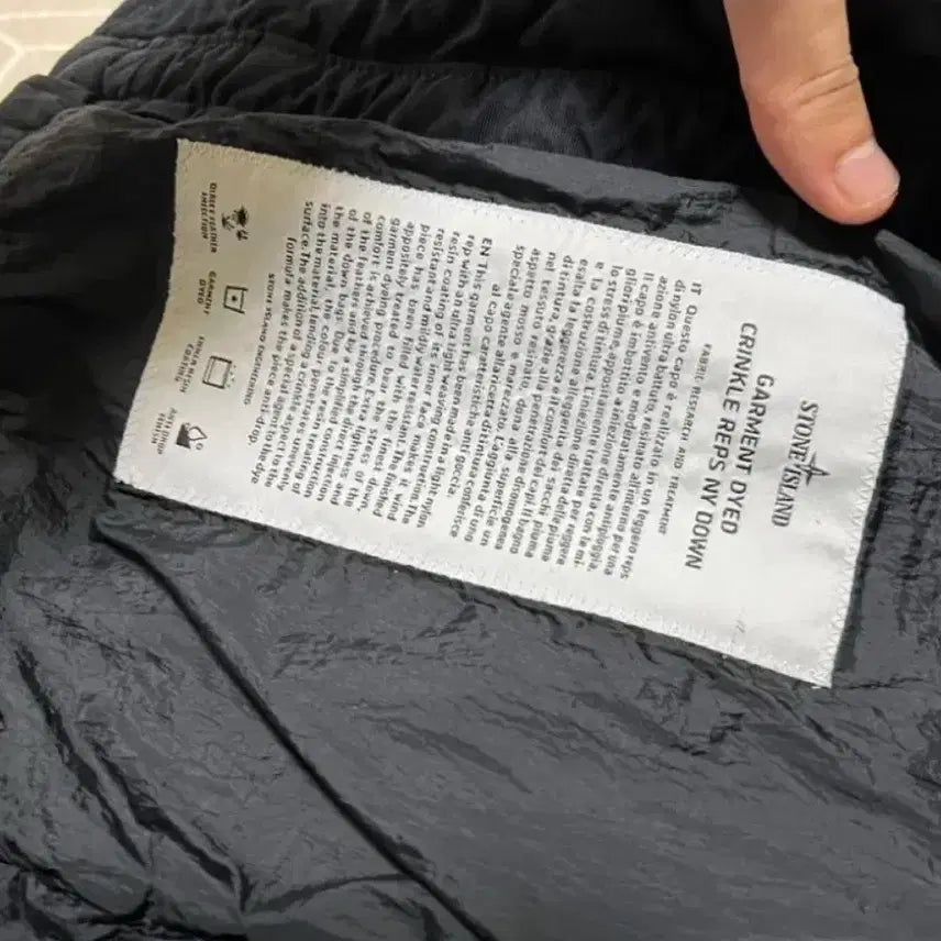 [BUNJANG] Stone Island Crinkle Reps Padded Jacket Dark Navy / (18fw/s사이즈) 스톤아일랜드 크링클랩스 패딩 다크네이비