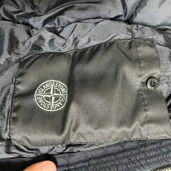 [BUNJANG] Stone Island Crinkle Reps Padded Jacket Dark Navy / (18fw/s사이즈) 스톤아일랜드 크링클랩스 패딩 다크네이비