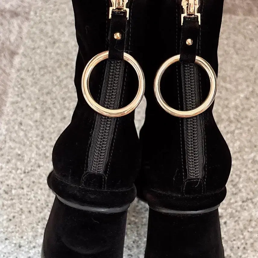 [BUNJANG] Reike Nen Black Suede Ankle Boots / Reike nen 레이크넨 블랙 스웨이드 앵클부츠 6cm 225