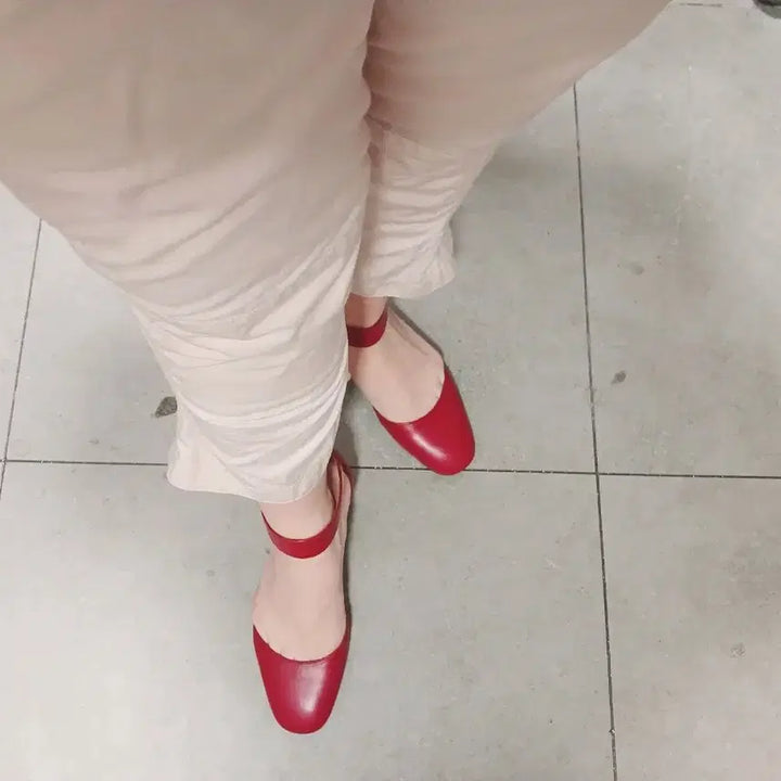 [BUNJANG] [정품] 마르니(Marni) 레더 스트랩 힐 (250/38사이즈) / (250/38사이즈)[정품] 마르니 레더 스트랩 힐 - 무드 있는 레드