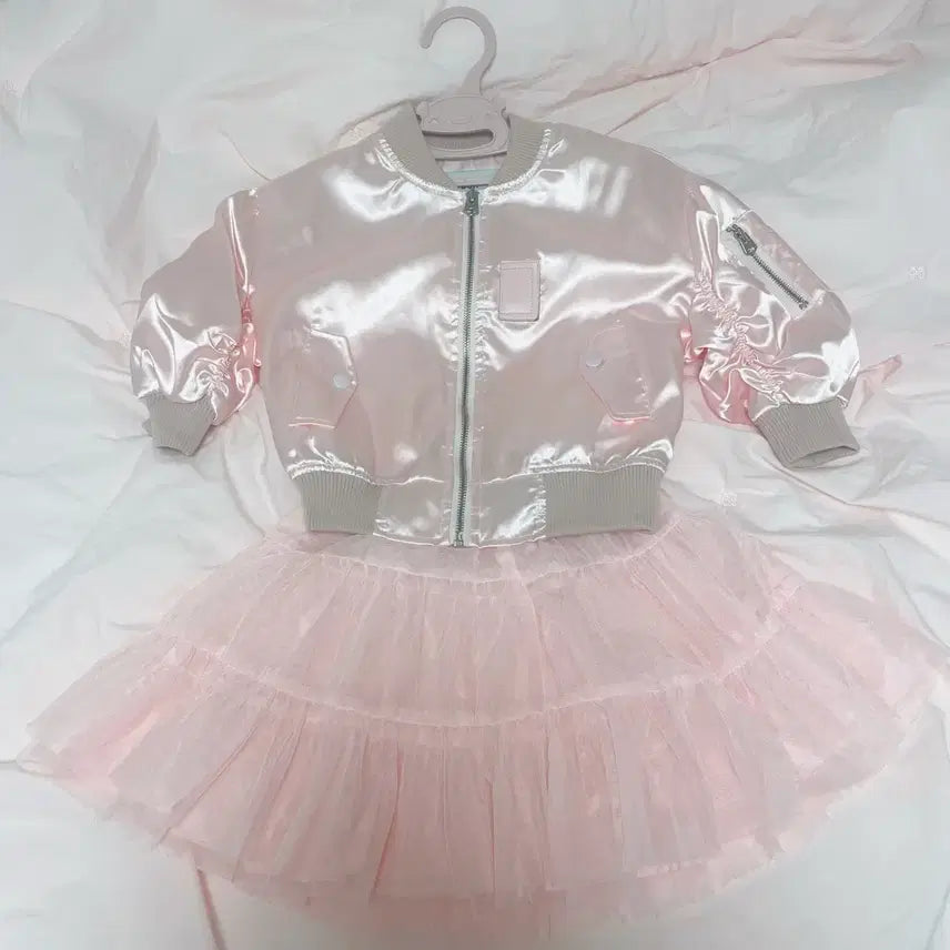 [BUNJANG] Pink Satin Bomber &amp; Ruffle Skirt Set / 핑크 새틴 봄버 + 캉캉 스커트 set 갸루 재질