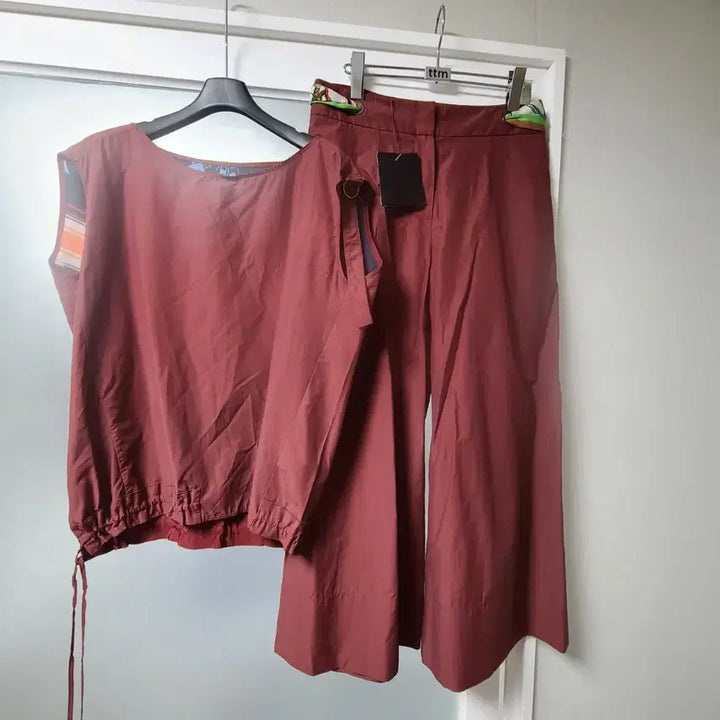[BUNJANG] TIME Burgundy Setup Blouse + Wide Pants Set / [TIME] 타임 버건디 셋업 블라우스+와이드팬츠 택있는 새상품급 (55