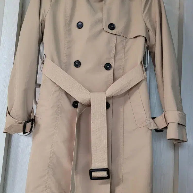 [SOLD OUT] LPGA 베이지 색상 여성 트렌치코트 95