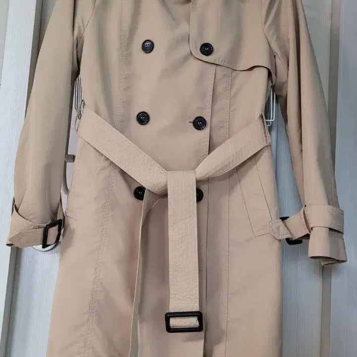 [SOLD OUT] LPGA 베이지 색상 여성 트렌치코트 95