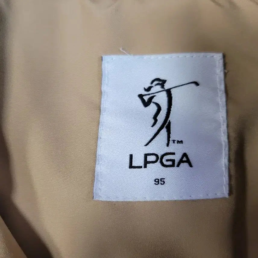 [SOLD OUT] LPGA 베이지 색상 여성 트렌치코트 95