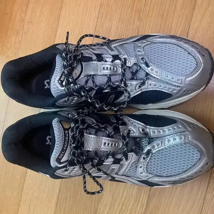 [BUNJANG] ASICS Gel Nimbus 10.1 Piedmont Grey Pure Silver / 아식스 젤 님버스 10.1 피드몬츠 그레이 퓨어 실버 275판매