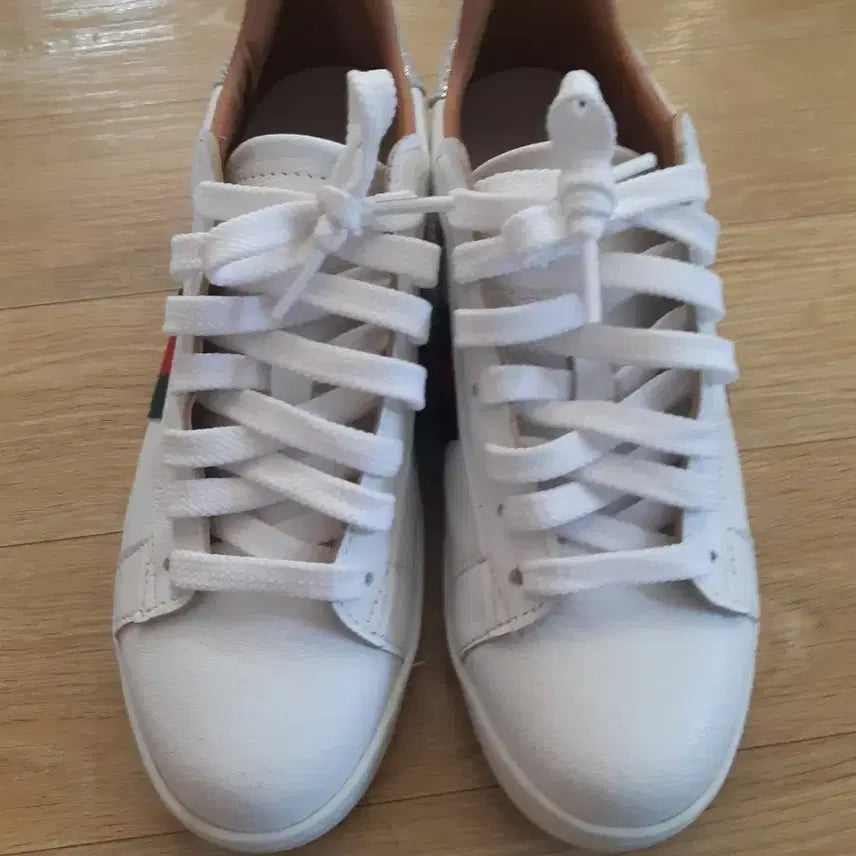 [BUNJANG] White Sneakers / 흰색 스니커즈 운동화