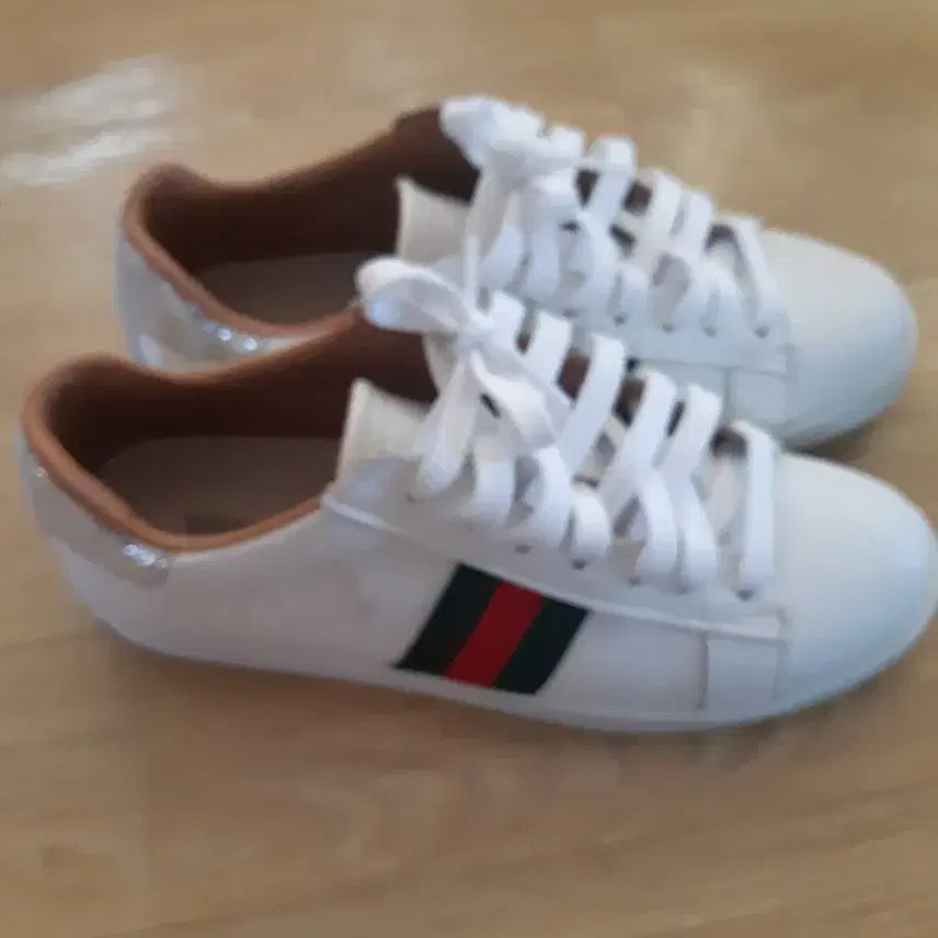 [BUNJANG] White Sneakers / 흰색 스니커즈 운동화