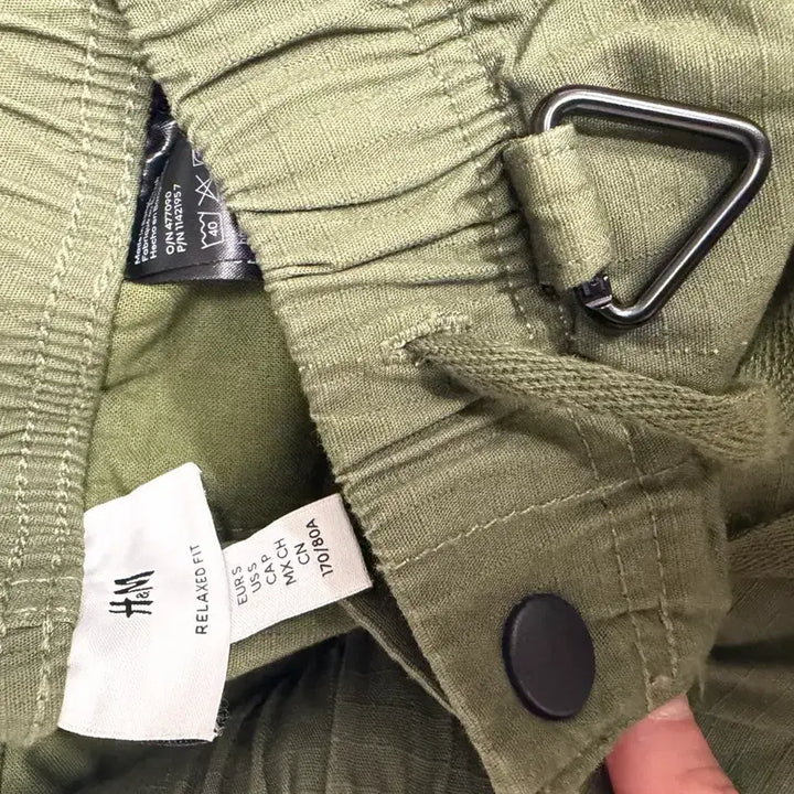 [BUNJANG] H&amp;M Cargo Shorts ACG Style / H&amp;M 카고 반바지 ACG 스탈