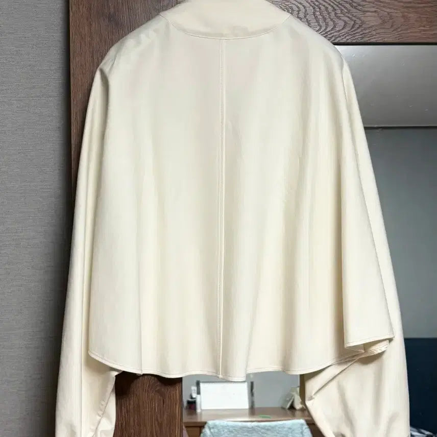 [BUNJANG] The Cashmere Dolman Sleeve Zip-up Jumper / 더캐시미어 26신상 돌먼 슬리브 집업 점퍼 (cream)