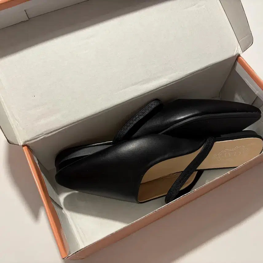 [SOLD OUT] 여성 블로퍼(블랙)
