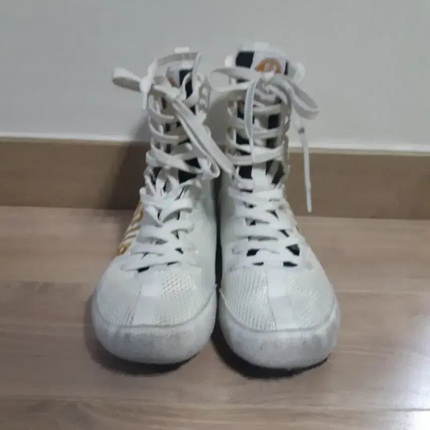 [BUNJANG] White Boxing Shoes Sneakers / 화이트 복싱화 운동화