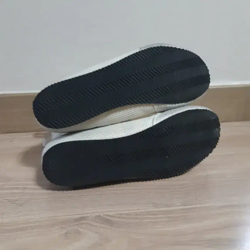 [BUNJANG] White Boxing Shoes Sneakers / 화이트 복싱화 운동화