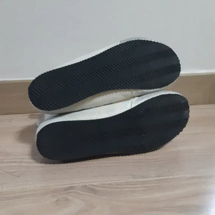 [BUNJANG] White Boxing Shoes Sneakers / 화이트 복싱화 운동화
