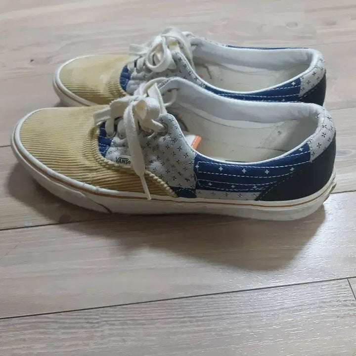 [BUNJANG] Vans Era Corduroy Yellow Pattern Sneakers / 반스 에라 코듀로이 옐로우 패턴 스니커즈