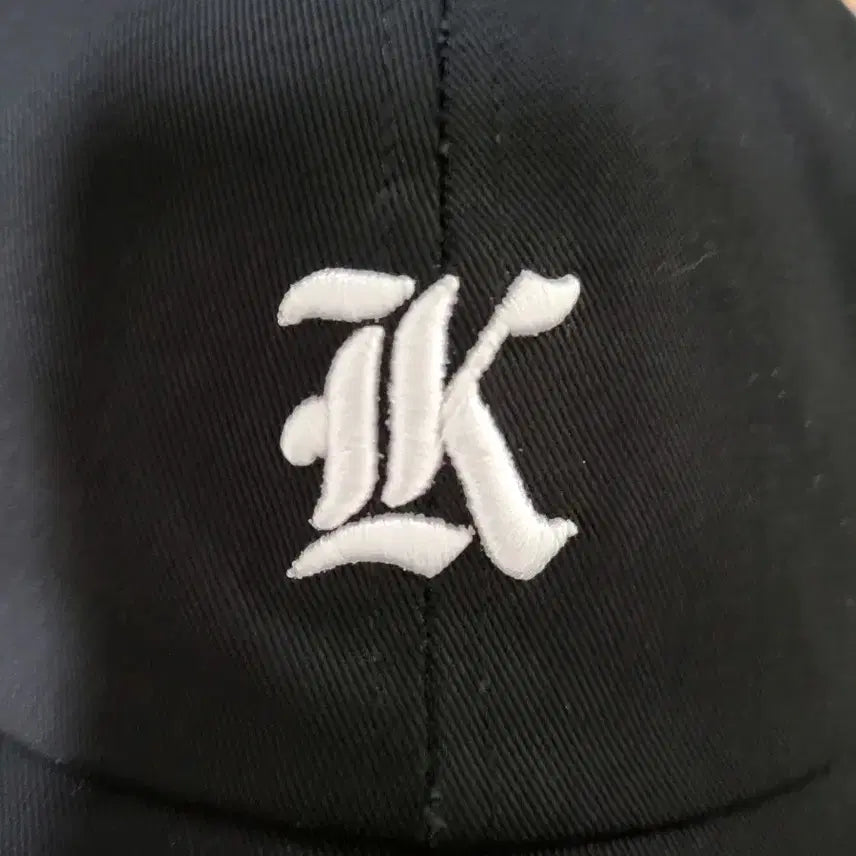 [BUNJANG] Korea University K Logo Ball Cap / 고려대학교 고대 볼캡 모자 k로고