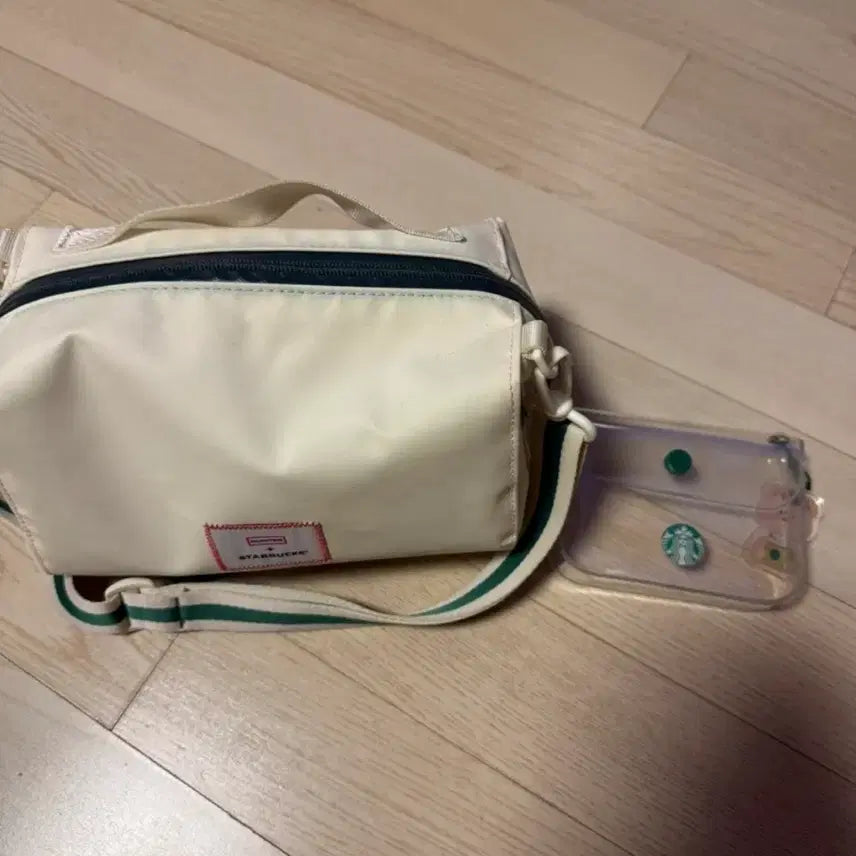 [BUNJANG] Starbucks Bag and Wallet Bundle / 스타벅스 가방.지갑 일괄 판매해요