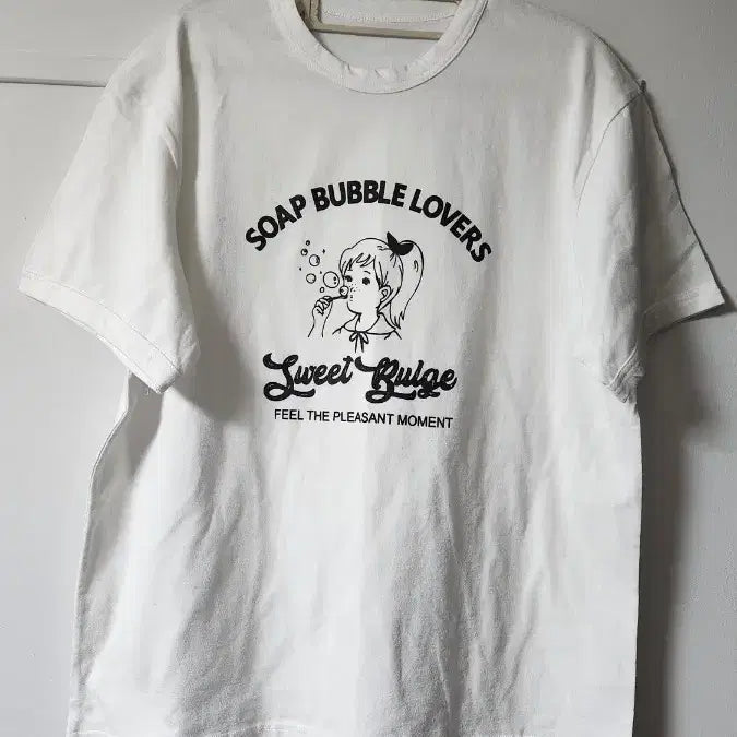[BUNJANG] White Graphic Short Sleeve T-Shirt / 화이트 그래픽 반팔 티셔츠