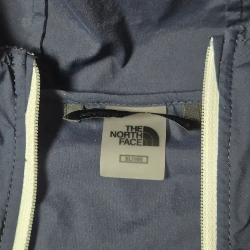 [SOLD OUT] 노스페이스 켈로나 바람막이 XL (100)
