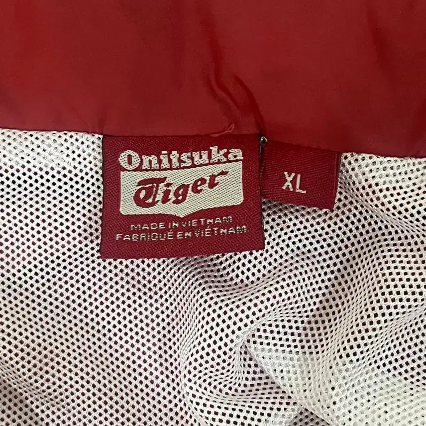 [SOLD OUT] 오니츠카타이거 바람막이 레드