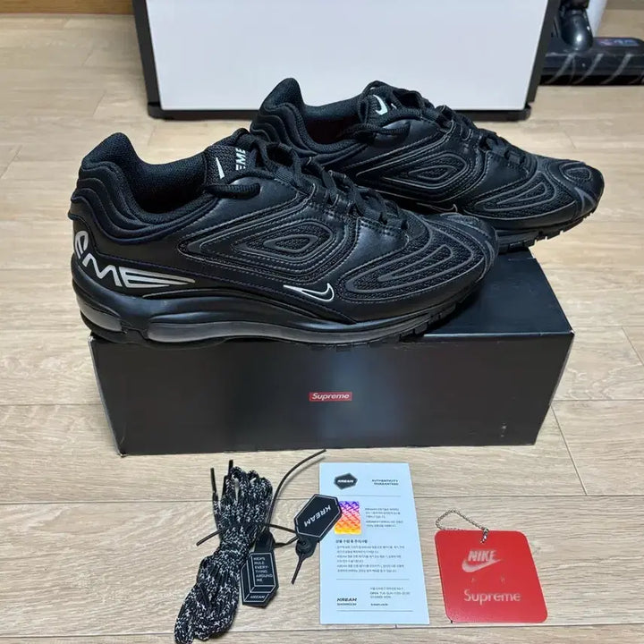 [BUNJANG] Nike Supreme Air Max 98 TL Black 280 Sneakers / 나이키 슈프림 에어맥스98 TL 블랙 280