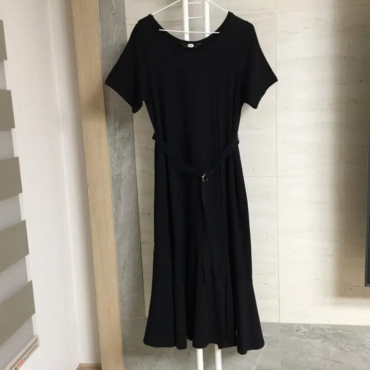 [BUNJANG] DeWL Belted Short Sleeve Long Dress / 듀엘 24 벨티드 반팔 롱 원피스 55