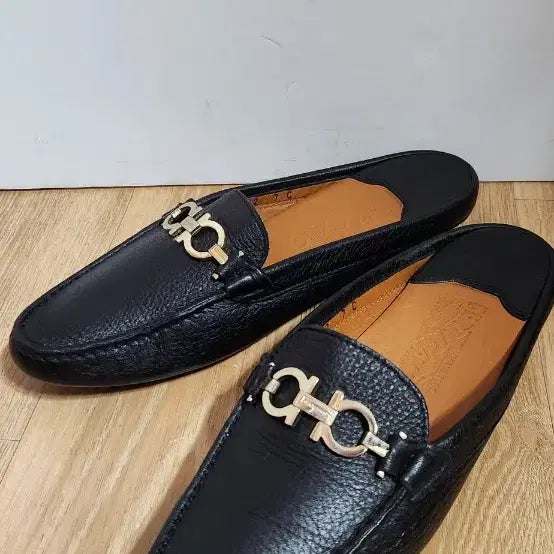 [BUNJANG] Ferragamo Gancini Gold-Trimmed Mule Slippers / (240)일회사용 페라가모 금장간치니 슬리퍼 블로퍼 뮬