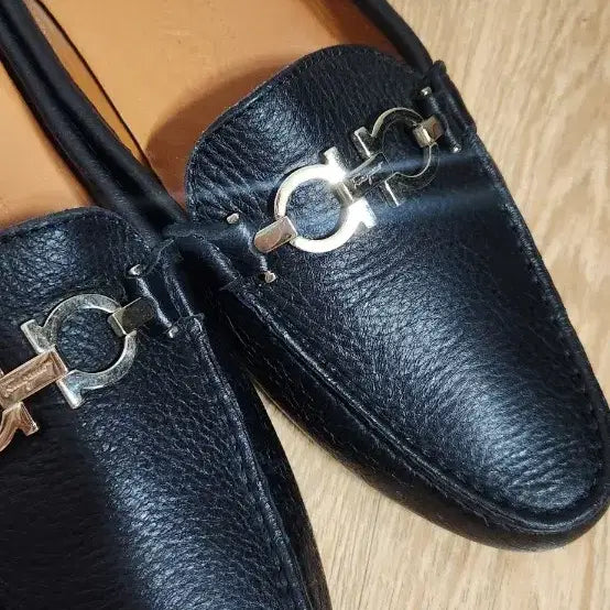 [BUNJANG] Ferragamo Gancini Gold-Trimmed Mule Slippers / (240)일회사용 페라가모 금장간치니 슬리퍼 블로퍼 뮬