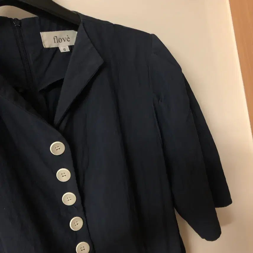 [BUNJANG] Flove Fleur Dress Long Navy Dress / 플로브 22년 플뢰르 드레스 롱 원피스 반팔 퍼프 벌룬 네이비 리본하객룩