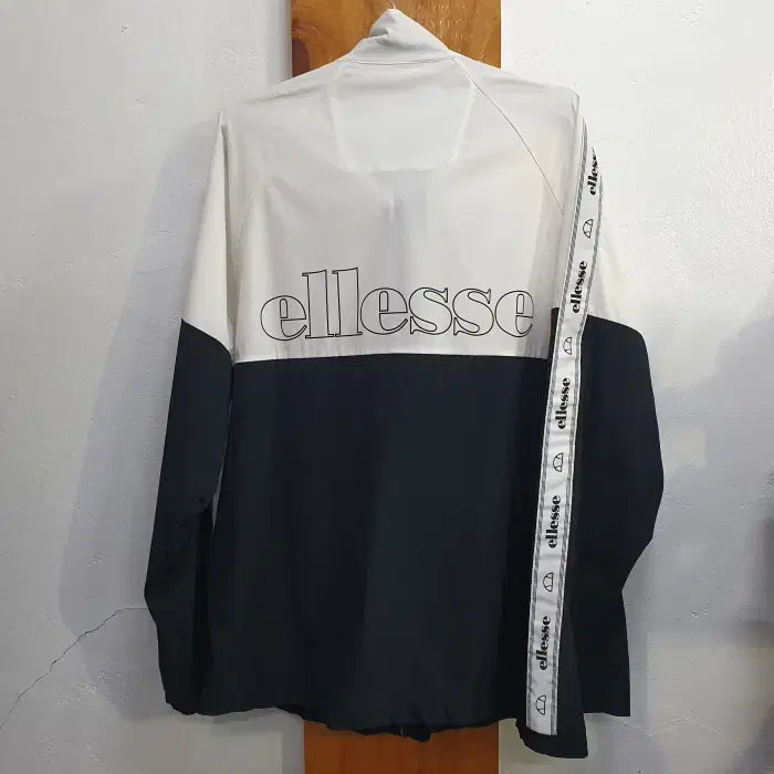 [BUNJANG] ellesse 엘레쎄 바람막이(105) / ellesse 엘레쎄 바람막이(105)