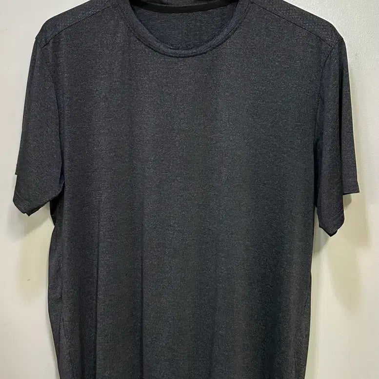 [BUNJANG] Fitz Roy Charcoal Short Sleeve T-Shirt / 피츠로이 반팔 티셔츠 차콜