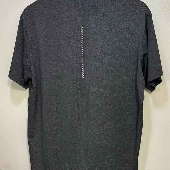 [BUNJANG] Fitz Roy Charcoal Short Sleeve T-Shirt / 피츠로이 반팔 티셔츠 차콜
