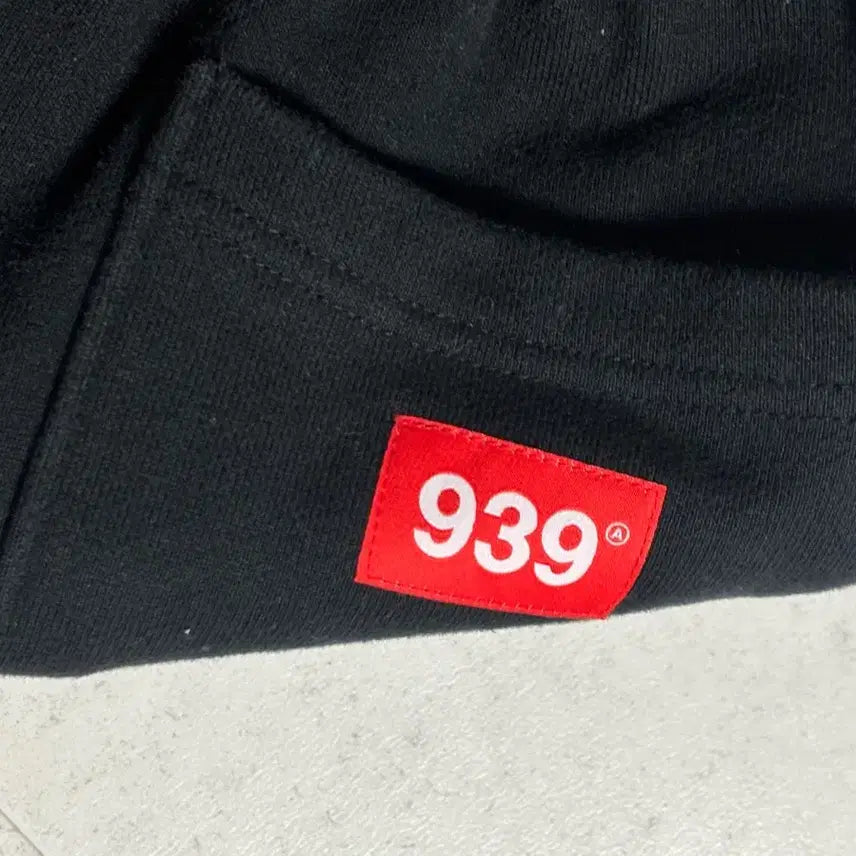 [BUNJANG] 939 Archive Bold Black Jogger Pants / 939 아카이브 볼드 블랙 조거팬츠 트레이닝팬츠