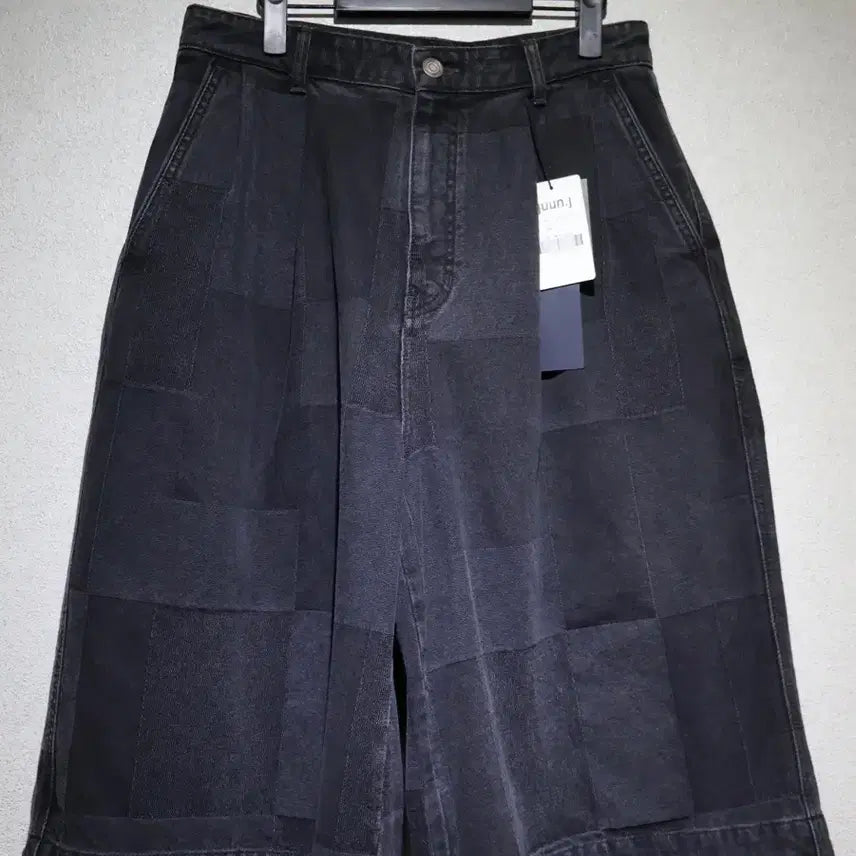 [BUNJANG] Juun.J Jacquard Bermuda Shorts Size 46 / 준지 자카드 버뮤다 46 새상품