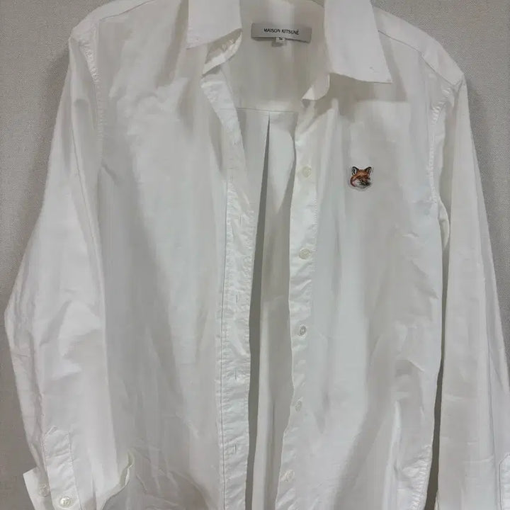 [BUNJANG] Maison Kitsune White Shirt / 메종키츠네 화이트 셔츠