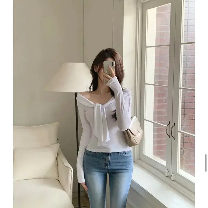 [BUNJANG] Pervbit Sage Yeori Fit Scarf Tie Top / 퍼빗 세이지 여리핏 스카프 타이티