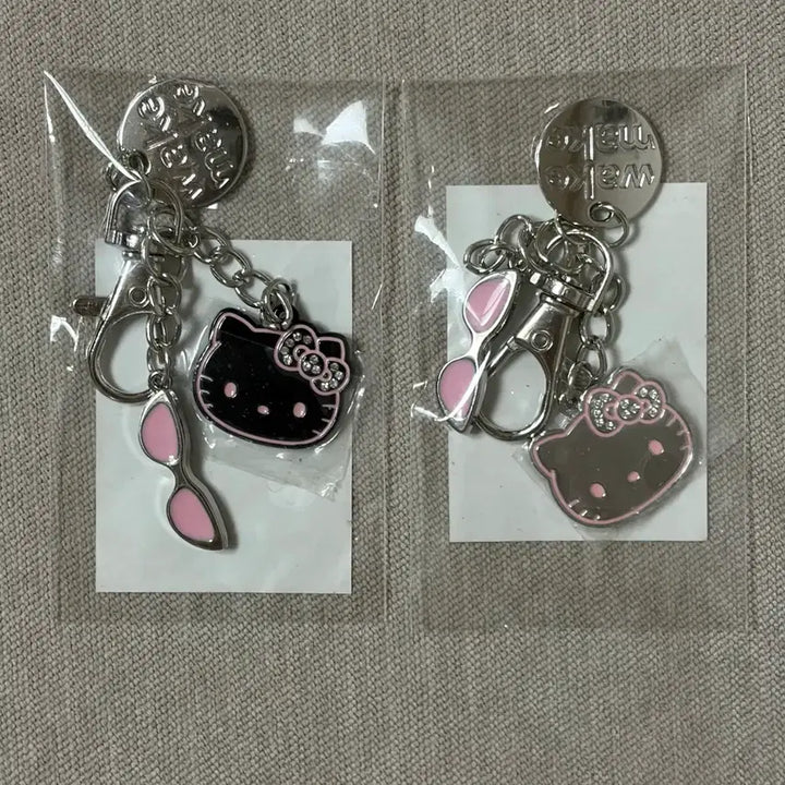 [SOLD OUT] 웨이크메이크 헬로키티 참키링(은색,블랙) 새상품 일괄