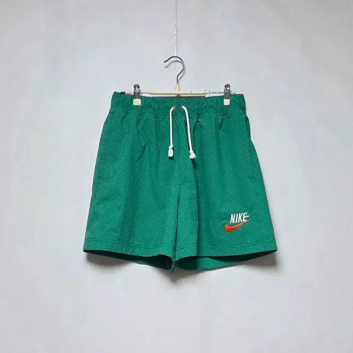 [SOLD OUT] [30~32]나이키 우븐 반바지