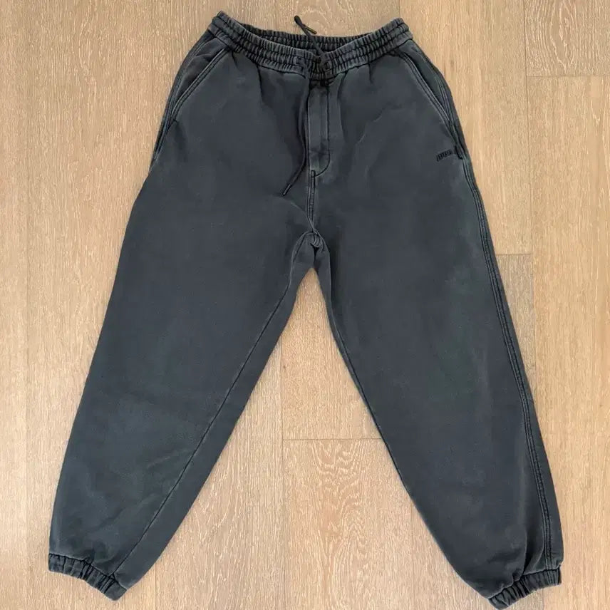 [BUNJANG] JUNN.J Garment Dyed Jogger Pants Dark Gray / JUNN.J 준지 가먼트 다잉 조거팬츠 다크 그레이